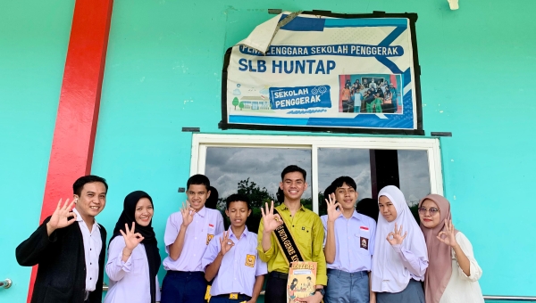 Sosialisasi Pencegahan Stunting oleh Duta GenRe Kota Palu di SLB Huntap